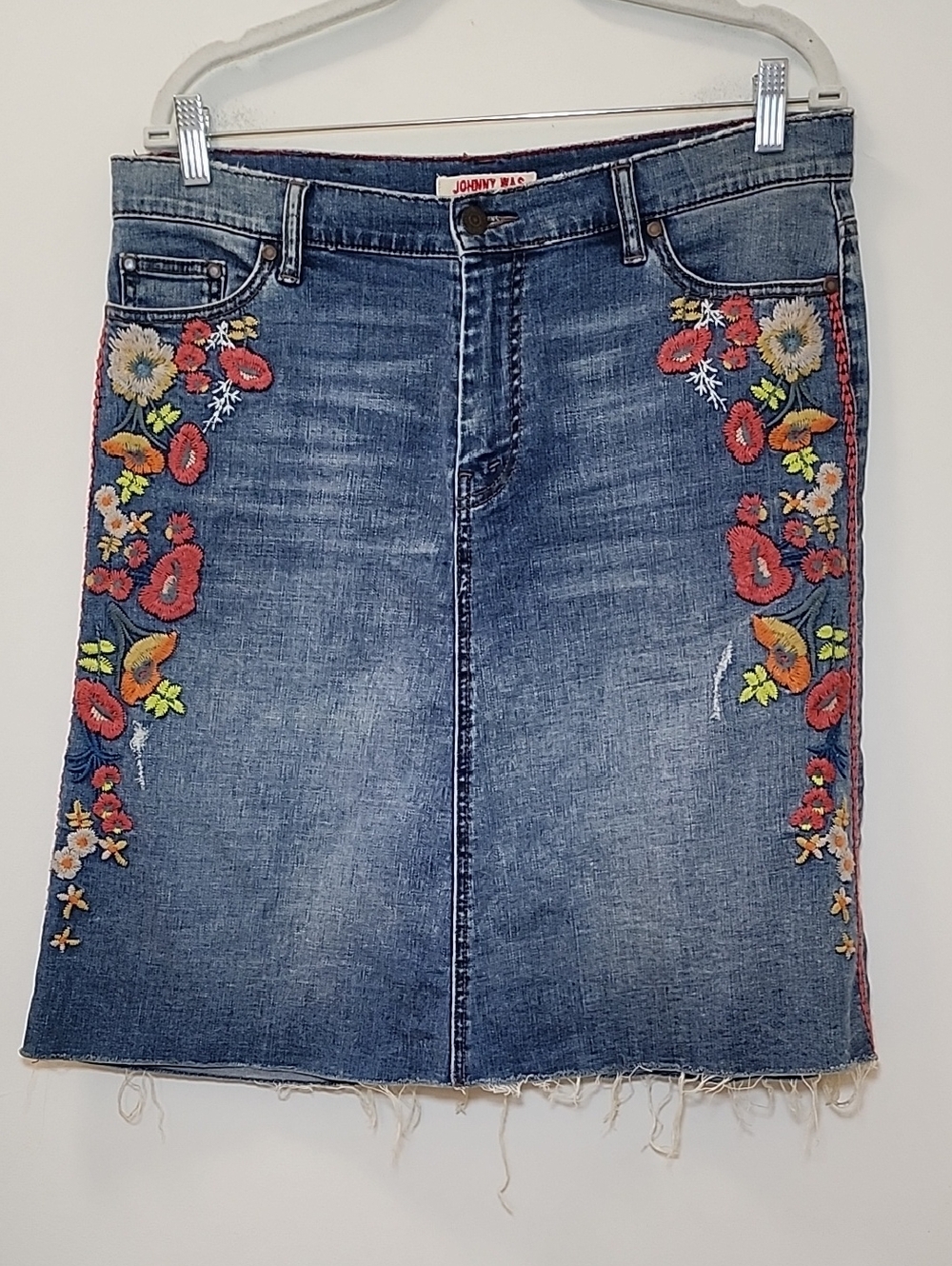 Johnny Was Jwla indigo embroidered denim jean skirt boho chic design Size 30 - Picture 8 of 16